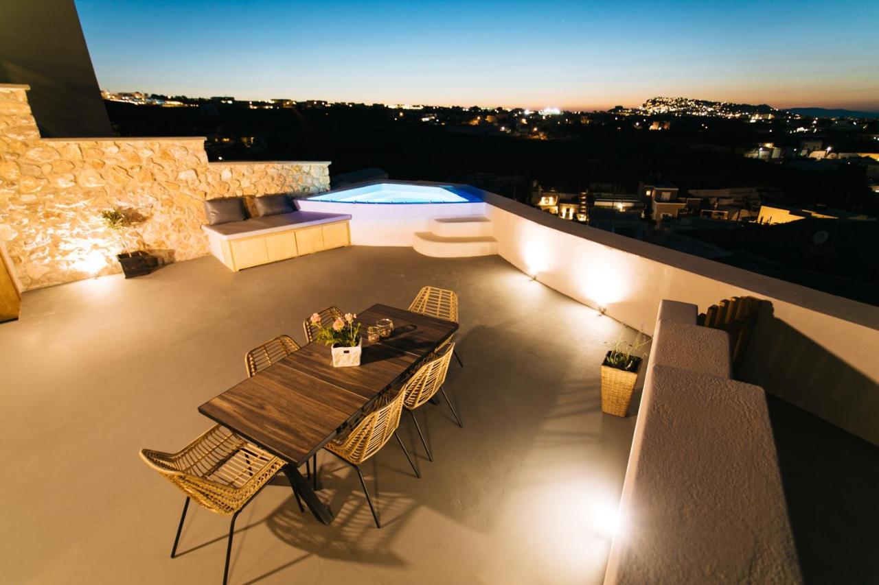 Amer Santorini With Outdoor Hot Tub